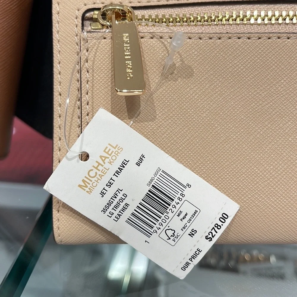 MICHAEL KORS JET SET TRAVEL LARGE TRIFOLD WALLET BUFF COLOR